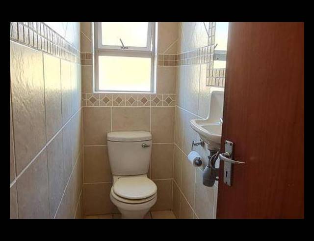 3 BEDROOM FREESTANDING FOR SALE IN NOORSEKLOOF